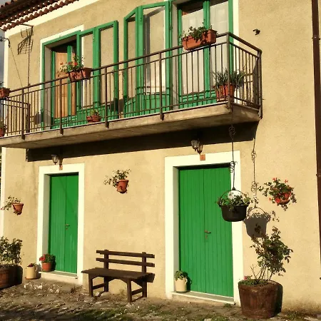 게스트하우스 Il Varco Del Pollino Mezzana (Basilicata)